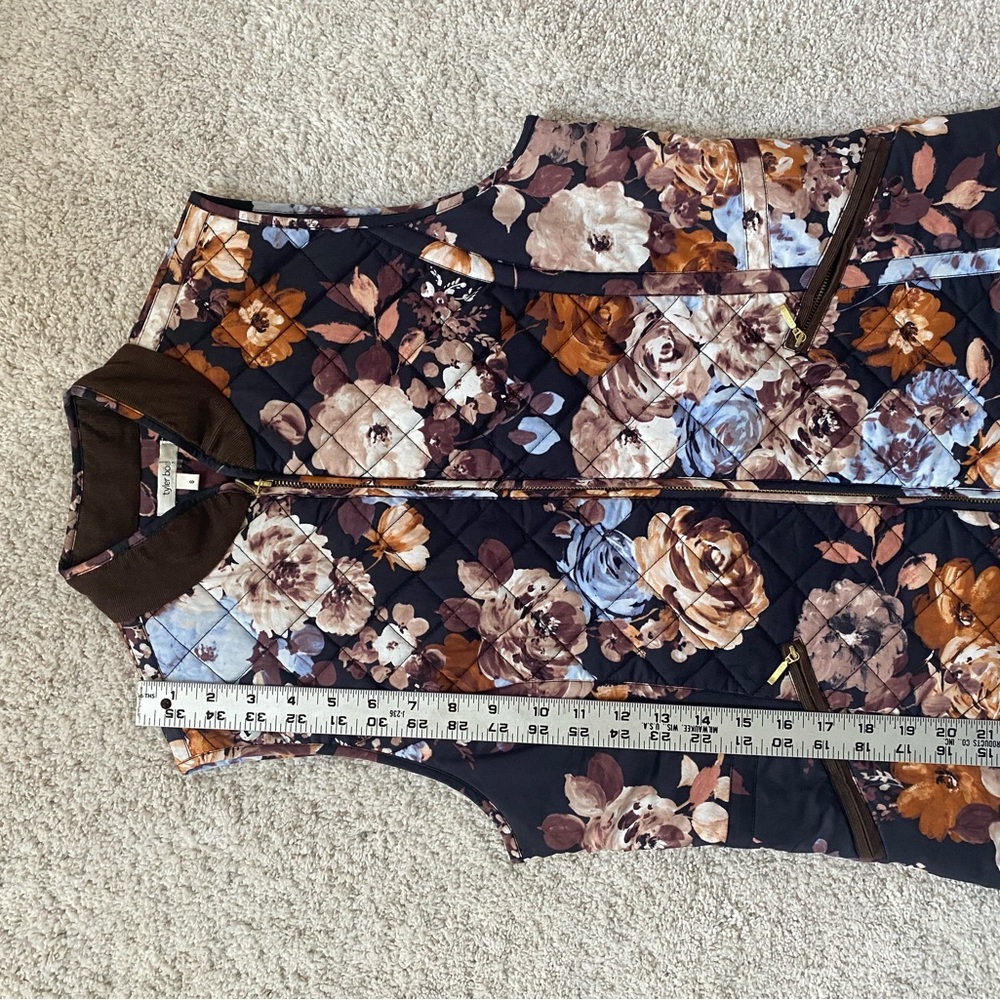 Tyler Boe Floral Quilted Vest - Picture 8 of 8